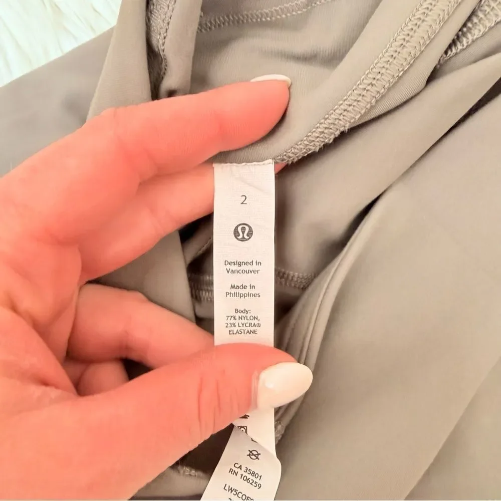 lululemon athletica sage green leggings - Size 2‎